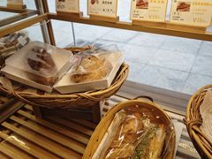 -江物面包·咖啡·蛋糕(四码头店)