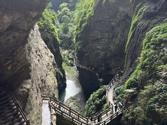 -龙水峡地缝景区