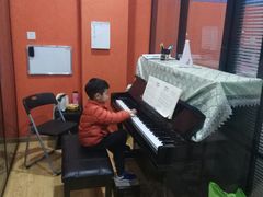 -七弦之上钢琴培训学校