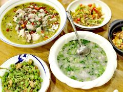 -湘缘道客•湘缘饭店·25年湘菜馆(古墩路店)