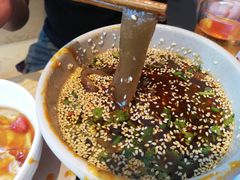 -映山红鲜货火锅(鱼嘴店)