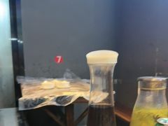 -老街烧烤大排档·地道湖北菜·龙虾馆(汉口火车站店)
