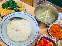 -阿金大白·上海菜馆(新天地店)