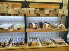 面包甜点陈列柜-多喜来(钰龙天下店)