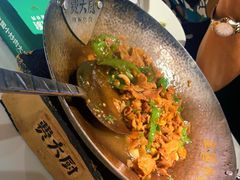 -费大厨辣椒炒肉(高铁吾悦广场店)