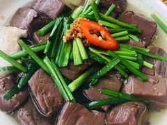 胡椒韭菜煮猪红-龙禧渔村酒楼