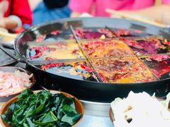 -正贰捌经重庆老火锅(建设路店)