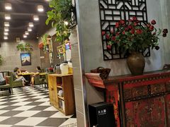 大堂-愉肴麻辣香锅(中山路店)