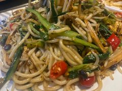 -牛八宝桂林米粉(八里庄店)