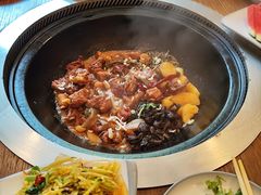 -万里闯关东铁锅炖菜馆(高新旗舰店)