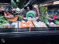 -钱小奴海鲜自助黑金店(杭州滨江龙湖店)