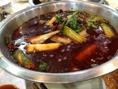 -曾老幺鱼庄(龙华商厦店)