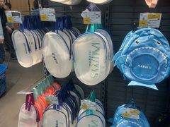 -迪卡侬(西三旗店)