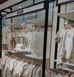 -孩子王(奥克斯广场店)