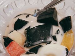 -梧州双钱龟苓膏(丽港航母店)