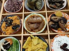 -轻蔬不用等·素食(江苏路店)
