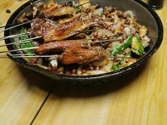 烤羊排-老钟家烤羊排·敦伊阁清真餐厅胡羊焖饼