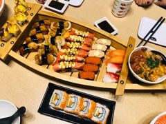 -万岁料理回转寿司(华贸店)