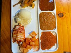 -7年8班朝鲜族非遗美食(三钢里店)