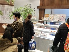 等位区-君之狮子山·轻糖烘焙(松江印象城店)