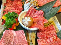 -炼火烤肉店