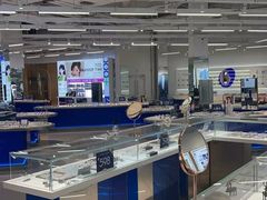 -优购镜仓(黄岛吾悦店)
