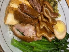 -狮头牌卤味研究所·卤味饭(花城汇南区店)