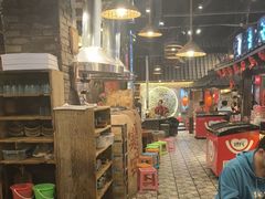 -破瓦寒窑·地摊烤羊排