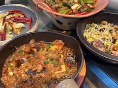 -云海肴·汽锅鸡·云南菜(天山百盛优客店)