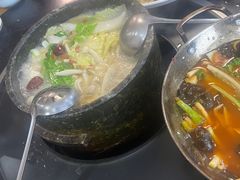 -南渝食府.墨脱石锅松茸鸡