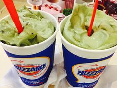 -DQ·蛋糕·冰淇淋(浦江欢乐颂店)