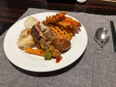 -北京希尔顿逸林酒店-逸轩西餐厅-自助餐厅