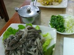 切的一团乱-壹条龙饭庄台基厂店
