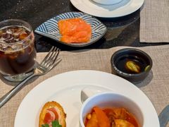 -东方红海鲜百汇(国际大厦店)