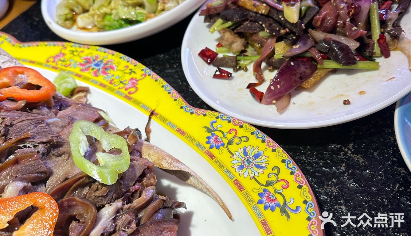 天上龙肉,人间驴肉