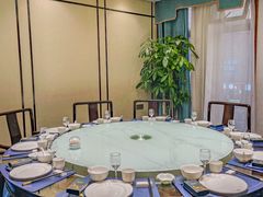-湖畔鲁菜·二十年老字号餐厅(大明湖店)