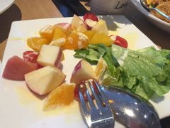 -必胜客(WOW黄骅华贸店)