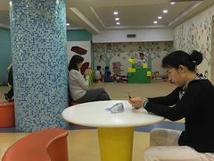 -乐悠游亲子游泳俱乐部