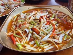 -三叔特色自贡菜(中海国际店)