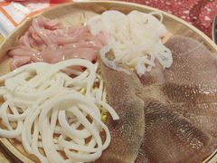 -赵美丽·重庆社区火锅·直营店(火车东站·中豪国际店)
