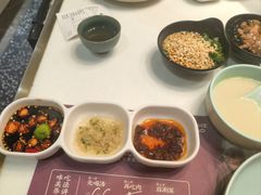 秘制蘸料-洪氏嗨捞·猪肚鸡火锅(阳光天地店)