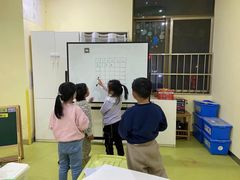 -瑞恩宝感统训练·语言提升·蒙氏托育中心