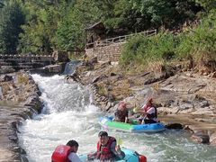 -龙井峡漂流