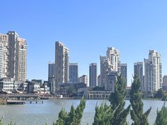 -天津梅江中心皇冠假日酒店