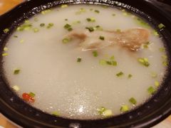 成都老妈蹄花-重庆石磨豆花庄(乔庄店)