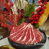 同埋係空氣中夾雜住不同味道既火煱配料。佢呢度醬介係