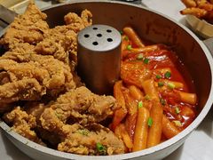 必点炸鸡翅配年糕-HOTISLAND海鸡岛·韩国料理(江南西店)