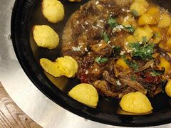 -万里闯关东铁锅炖菜馆(高新旗舰店)