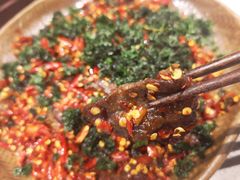 丘北辣椒炒鲜腌寻甸黄牛背脊-半山腰·云南菜(侨福芳草地店)
