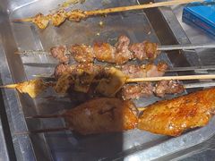 -马路牙子烧烤音乐酒馆(望京店)